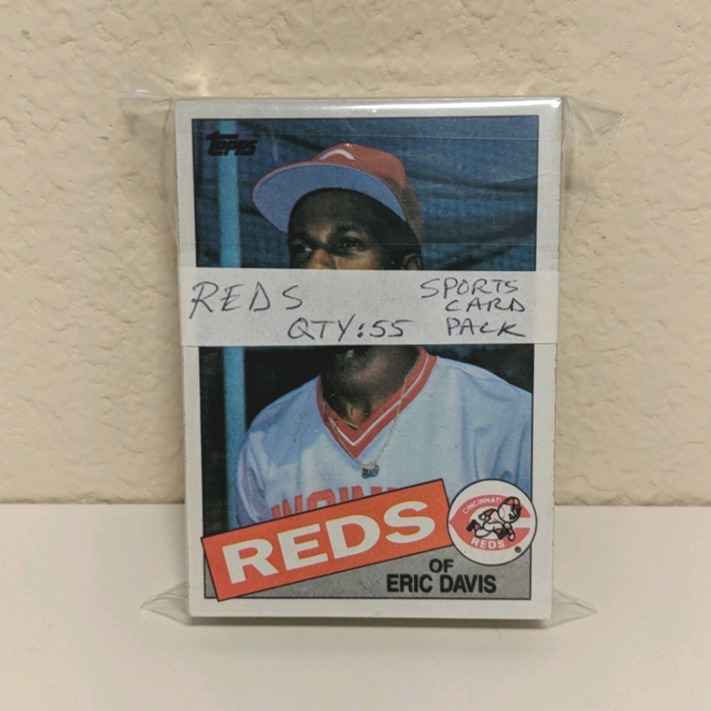 Cincinnati Reds Sports Card Pack - Picture 2 of 2